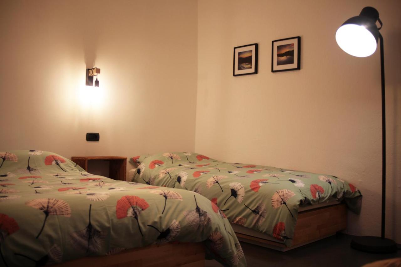 B&B Val Valerna เลซเซโน ภายนอก รูปภาพ